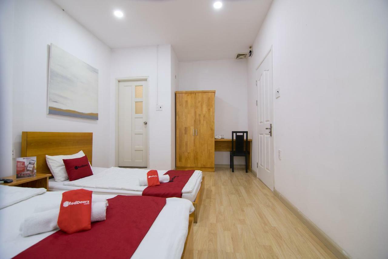 Reddoorz Near Nguyen Hue Walking Street 2 - Dorms Available Ho Chi Minh City
